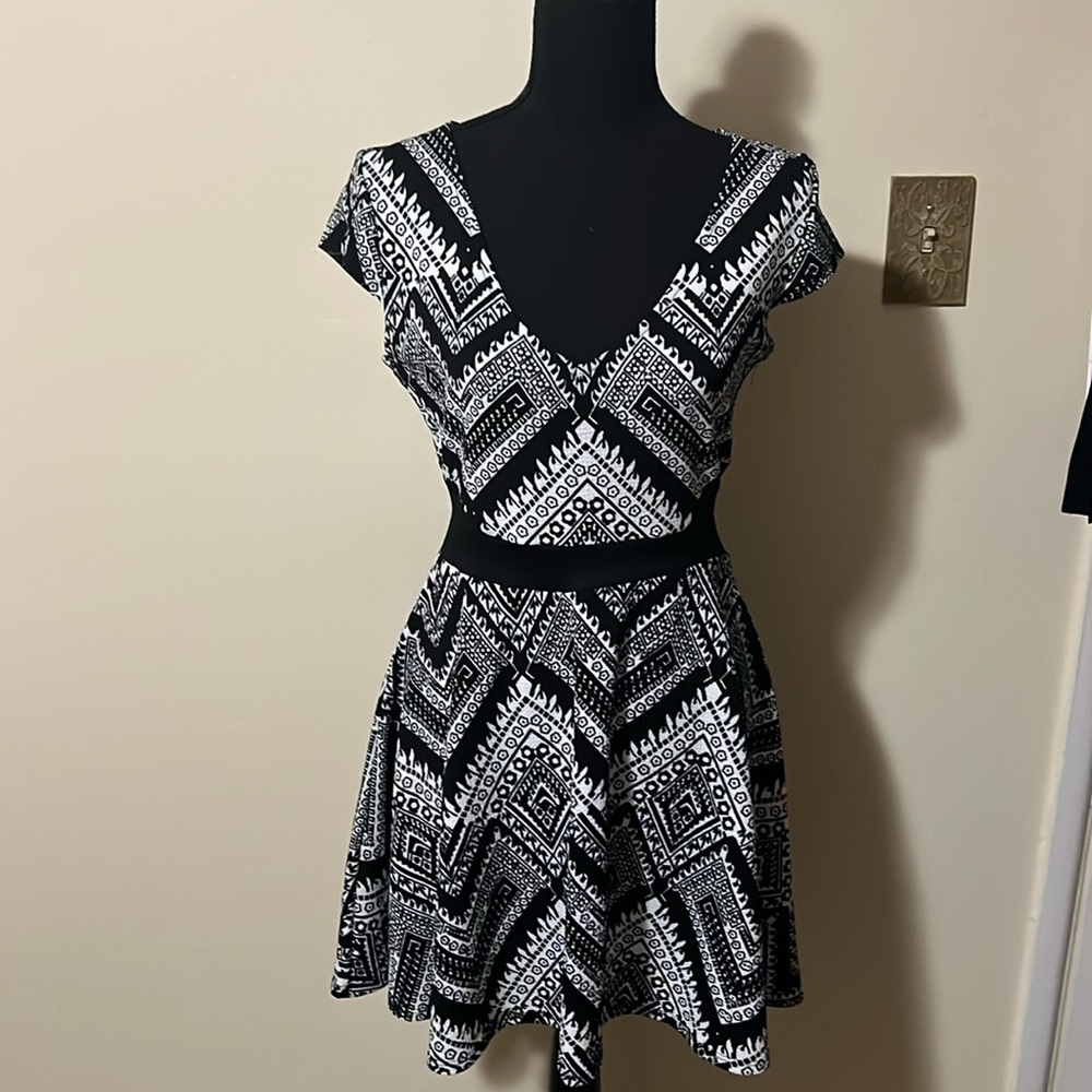 Dress/ beautiful casual